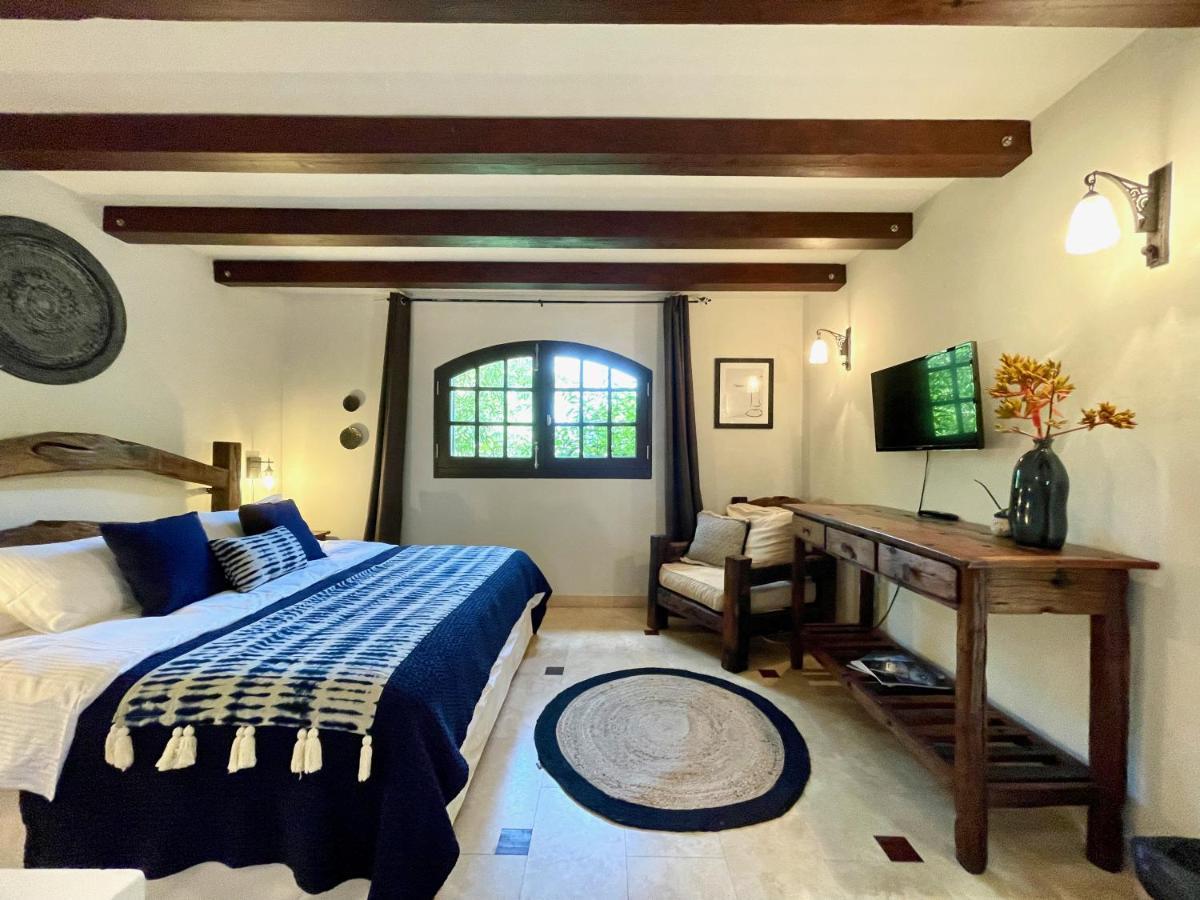 The Paradise Peak Adults Only Colombier Екстериор снимка